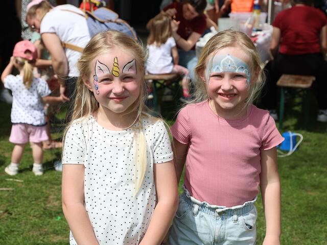 Amelie und Hailey aus Timelkam | Foto: Helmut Klein