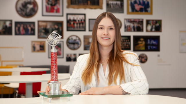 Laura Wolfschluckner erhielt heuer den begehrten Chimney Award. | Foto: FH Oberösterreich