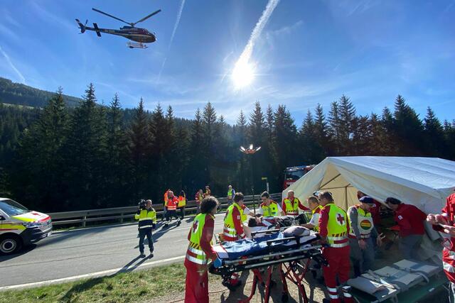 Die sehr fordernden Aufgaben wurden im vorgegebenen Zeitrahmen erfolgreich geübt und bewältigt.  | Foto: Land Salzburg/Melanie Hutter
