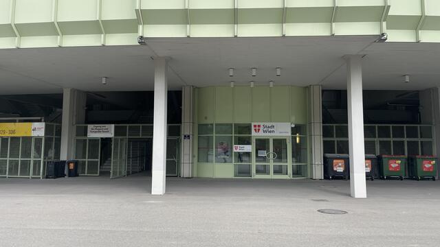 Bekannt ist das Ernst-Happel-Stadion vor allem für Fußballspiele, Leichtathletik oder auch Konzerte. Doch verbirgt sich in der Leopoldstädter Sportstätte – etwa der Skiverleih der Stadt Wien. | Foto: Kathrin Klemm/RMW