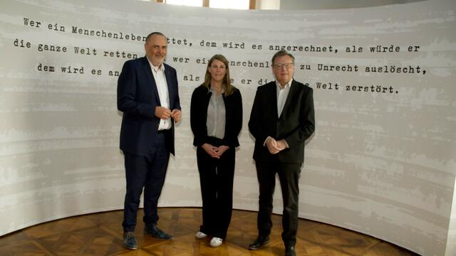 LH Hans Peter Doskozil, Barbara Weißeisen-Halwax und Burgkoordinator Norbert Darabos. | Foto: Peter Seper
