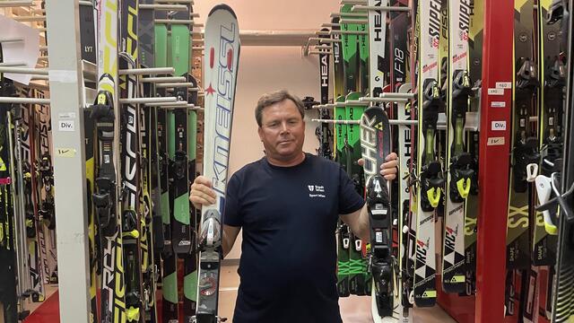 Bereits seit elf Jahren arbeitet Robert Haberreiter im Skimagazin der Stadt Wien. | Foto: Kathrin Klemm/RMW