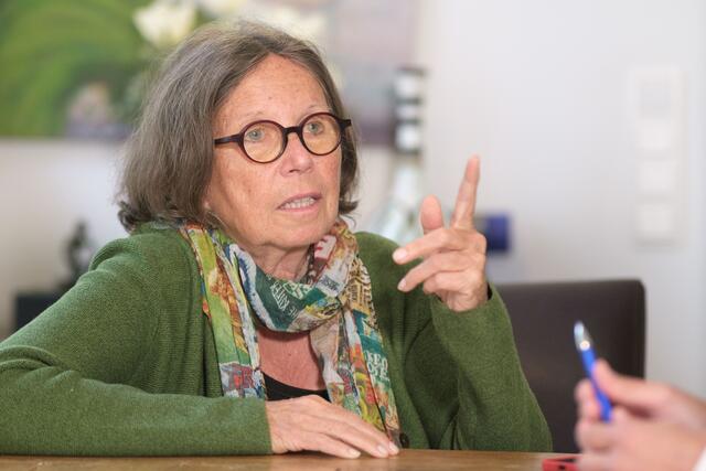 Renée Schroeder: Ich fragte den Lehrer, was der Unterschied zwischen Hitler und Gott sei. Warum ist der eine ein lieber Gott und der andere ein Monster? Die waren entsetzt! | Foto: Roland Ferrigato