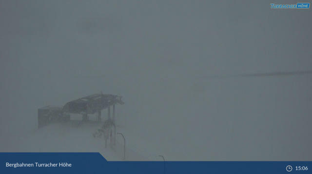 Schneetreiben auf der Turracher Höhe. | Foto: Webcam Turrach