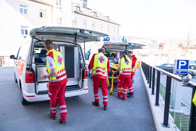 33 "Patienten" wurden bei der Übung "Samson 2024" in die Landesklinik Tamsweg gebracht | Foto: SALK/Wedam