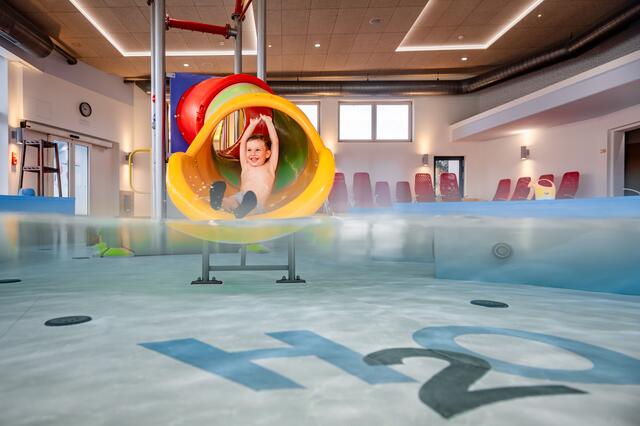 H2O Familientherme Bad Waltersdorf bietet Spaß und Erholung für Groß und Klein. | Foto: H2O