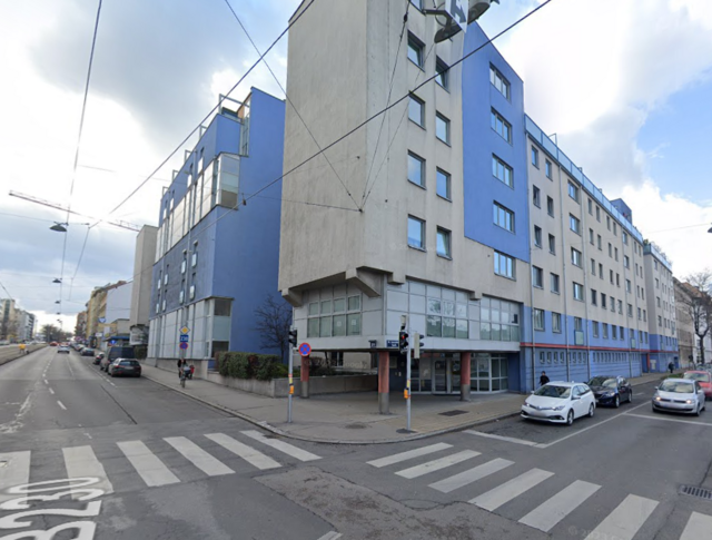 Zum Unfall kam es gegen 13 Uhr auf der Laxenburger Straße, Ecke Inzersdorfer Straße im 10. Bezirk.  | Foto: Screenshot Google Maps