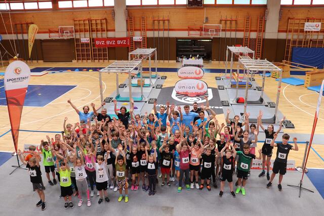 Mehr als 70 Kinder und Jugendliche freuten sich auf den diesjährigen Ninja Nachwuchs Cup in Eisenstadt.
 | Foto: Sportunion