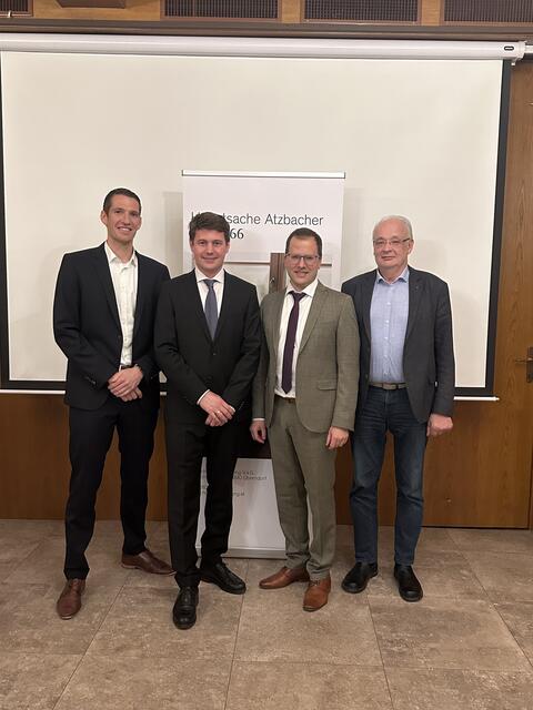 Das Führungsteam der Atzbacher(v.l.) Aufsichtsratsvorsitzender Andreas Brandmayr, Vorstandsvorsitzender Stefan Huemer, Vorstand Georg Rapberger, Vorstand Stellvertreter Rudolf Simmerer | Foto: Atzbacher Versicherung