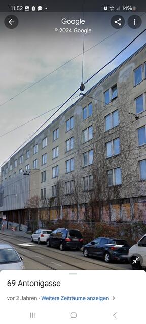 Screenshot des ursprünglichen Gebäudes lt. Google Maps 

62 Kreuzg.
https://www.google.com/maps/@48.224968,16.334513,3a,90.0y,180.71948h,93.07089t/data=!3m4!1e1!3m2!1sIb8f5ELoAUixIPzAas8CPA!2e0 | Foto: Zuzana Kobesova 2024