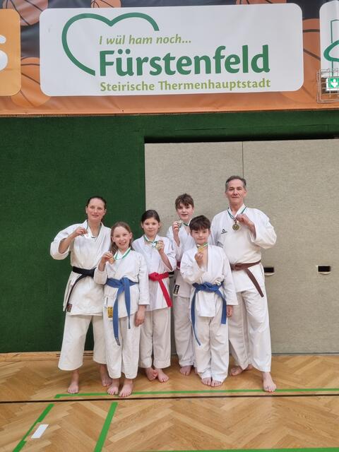 Die jungen Sportler und Sportlerinnen waren erfolgreich unterwegs. | Foto: Judo Club Brcuk