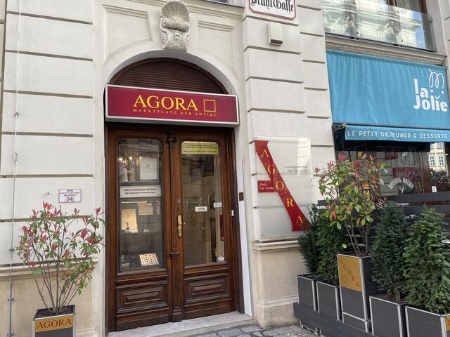Das Geschäft befindet sich direkt beim Judenplatz in der Drahtgasse 2. | Foto: Teischl/RMW
