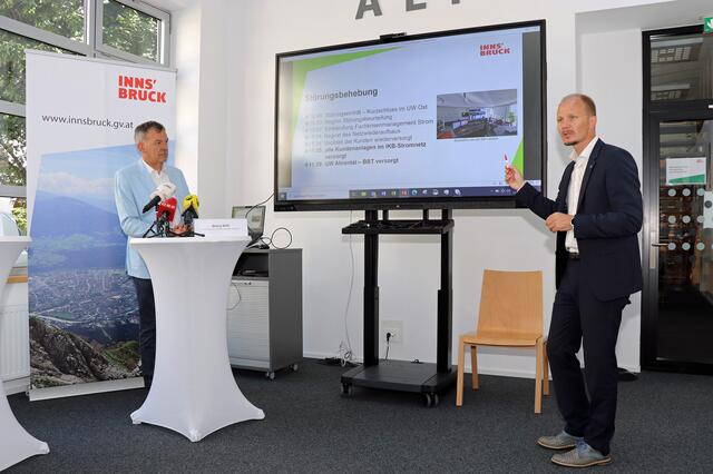 Bürgermeister Georg Willi und der damalige Vizebürgermeister Johannes Anzengruber stehen sich in der Stichwahl um das Bürgermeisteramt gegenüber. | Foto: IKM