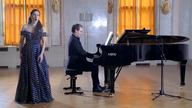 Josipa Bainac/Mezzosopran und David Hausknecht/Klavier