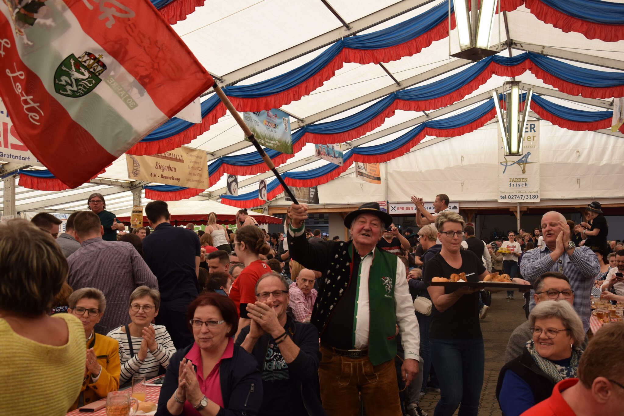 Feuer Fest 2024 So Feiert Ober Grafendorf Das Feuer Fest Der Feuerwehr Feuer Fest 2024 So Feiert Ober Grafendorf Das Feuer Fest Der Feuerwehr