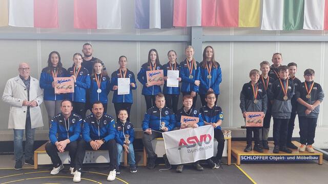 Erfolgreiche U14-Stocksportteams: Oberwart und Markt Allhau | Foto: ESV Oberwart