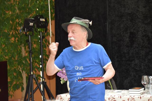 Helmut Wittmann referierte über österreichische Märchen. | Foto: Michael Strini