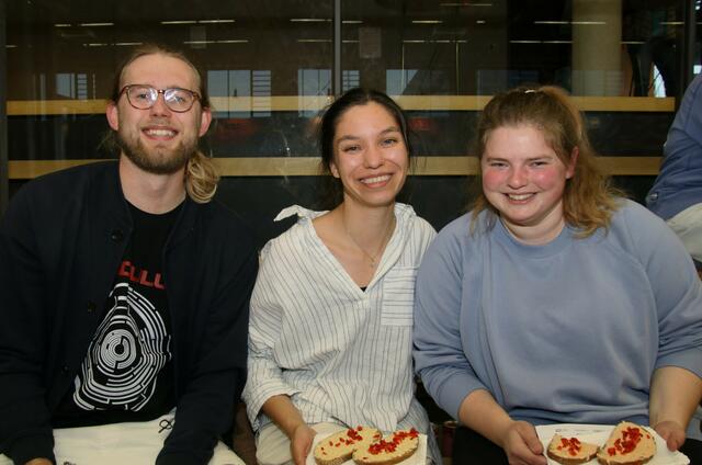 Sam PIllow, Elisabeth Salazar Morales und  Judith Lauchenauer aus Tulln. | Foto: Christian Nowotny
