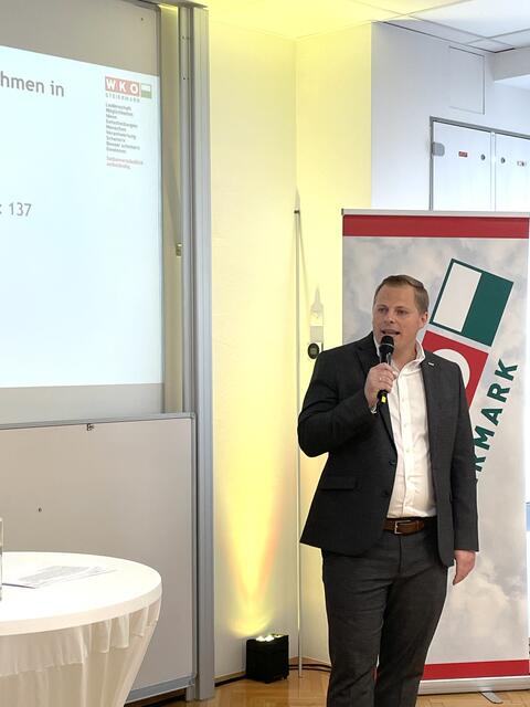 Martin Heidinger zieht Leistungsbilanz | Foto: Brigitte Gady