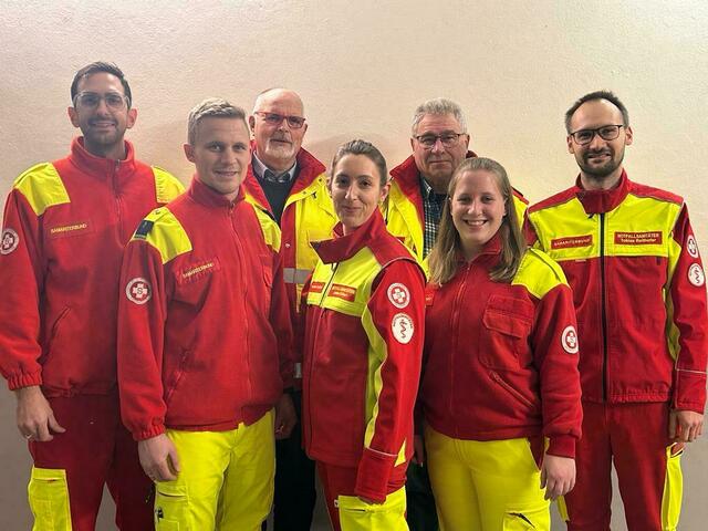 Der Vorstand des Samariterbundes Altlengbach bei der Gruppenhauptversammlung im Dezember 2023.  | Foto: Samariterbund Altlengbach