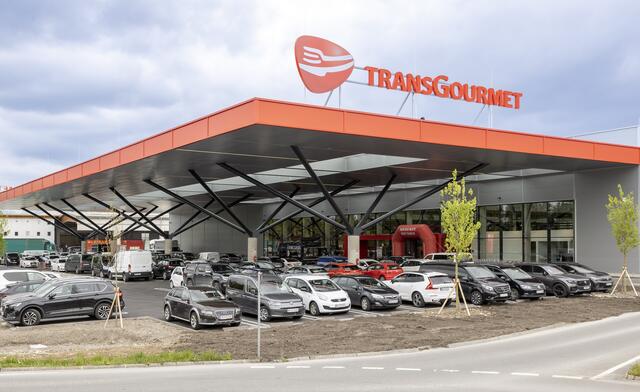 Die Außenansicht des neuen Transgourmet-Standortes. | Foto: Andreas Kolarik für Transgourmet Österreich
