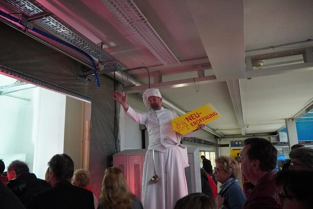 Beste Unterhaltung wurde ebenfalls bei der Eröffnungsfeier in Wals geboten. | Foto: Emanuel Hasenauer