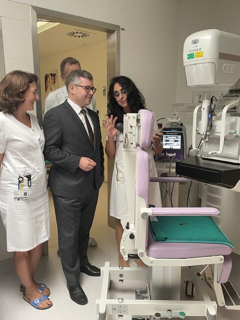 Landesklinikumkum  Amstetten: Petra Pattera, Ludwig Schleritzko, Klaudia Bräuner | Foto: Dietl-Schuller