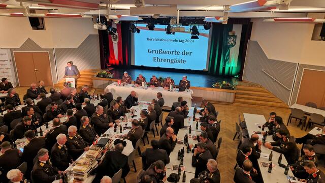 Kameradinnen und Kameraden aller 95 Wehren des Bezirkes nahmen am Bereichsfeuerwehrtag in Liezen teil. | Foto: BFV Liezen/Haider