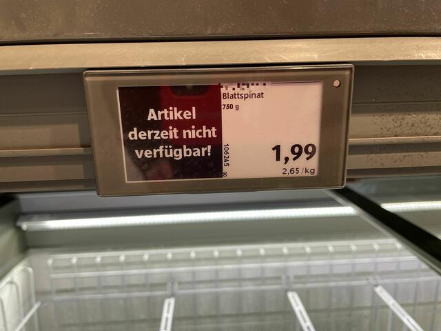 Wer dieser Tage nach Tiefkühl-Blattspinat sucht, der wird oftmals enttäuscht. "Artikel derzeit nicht verfügbar!", heißt es. Einige Bestände gibt es laut den großen Supermarktketten nur mehr im teureren Bio-Segment. | Foto: Johannes Reiterits