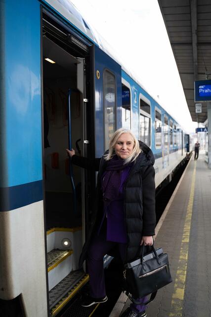 Aus dem erhofften Ausbau der Summerauerbahn wird nichts. Angelika Winzig, OÖVP-Spitzenkandidatin für die EU-Wahl, fordert ein rasches Umdenken.  | Foto: OÖVP