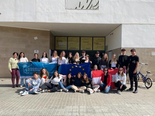 Besuch an der INS Serrallarga in Blanes/Spanien. | Foto: HAK Braunau