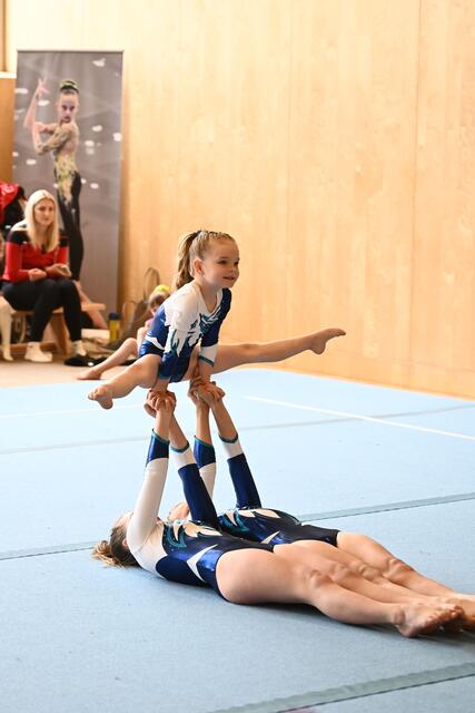Larissa Garschall, Lea Chloupek und Selina Mühlbacher | Foto: USV Sportakrobatik Dobersberg