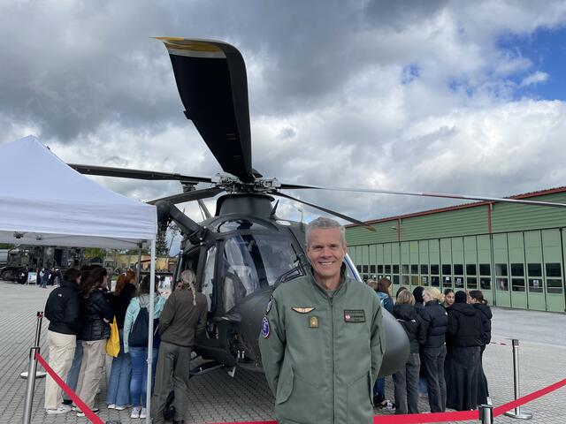 Wolfgang Luttenberger, Kommandant der Luftunterstützung  | Foto: Rosa Besler