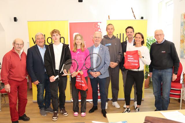 Die Organisatoren und die Sportler freuen sich auf den 40. Panaceo Junior Tennis Cup. | Foto: MeinBezirk.at