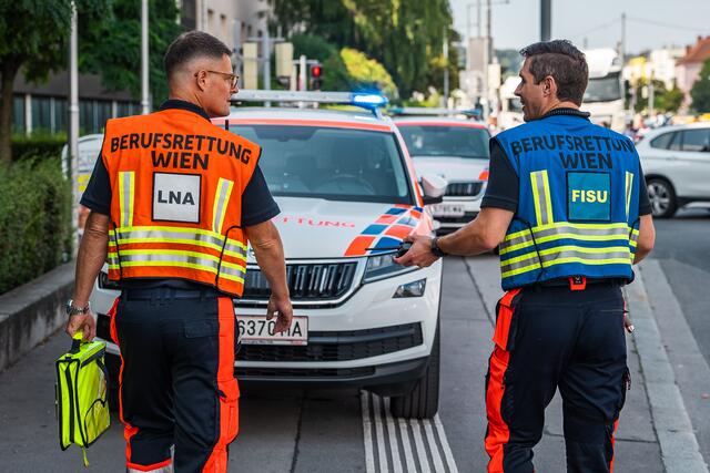 Eine Gasexplosion in Floridsdorf führte zu einem Großaufgebot von Einsatzkräften. Laut aktuellen Erkenntnissen soll es sich um einen Unfall gehandelt haben. (Symbolfoto).  | Foto: Berufsrettung Wien