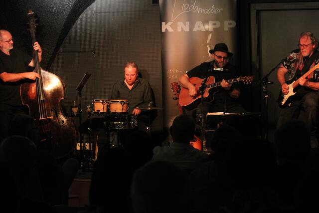 Robert Knapp und Band gaben ein Konzert im Jazzkeller Weiz. | Foto: RegionalmedienSteiermark/Hofmüller