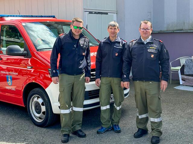 Bezirksfunkbeauftragter BI Lucas Weger, Abschnittsatemschutzbeauftragter HBM Klaus Zwischenberger und Abschnittsfeuerwehrkommandant HBI Michale Mayer. | Foto: Privat/Edlinger