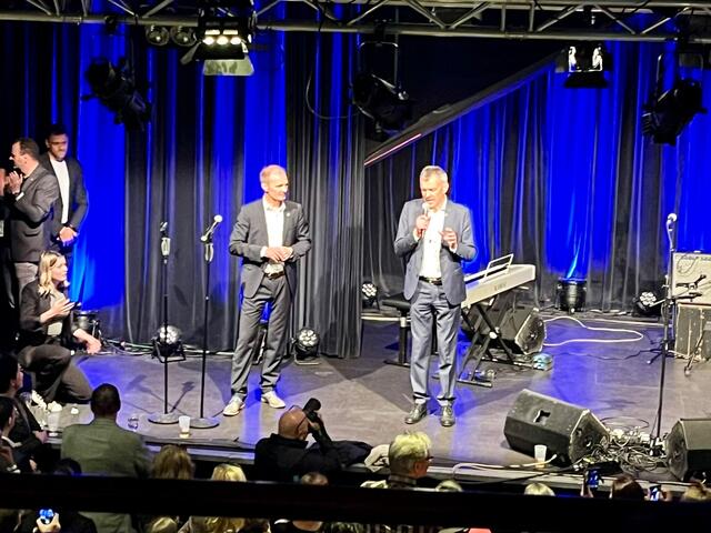 Johannes Anzengruber und Georg Willi im Treibhaus | Foto: BezirksBlätter