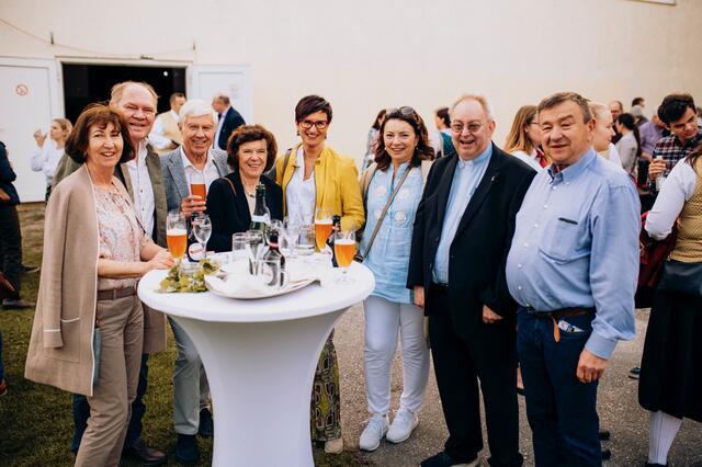 Elisabeth Zartl, Michael Zartl, Leopold Neißl, Brigitte Neißl, Eva Müller, Andrea Maurer, Pater Franz Tree, Robert Maurer
 | Foto: PhoTobi