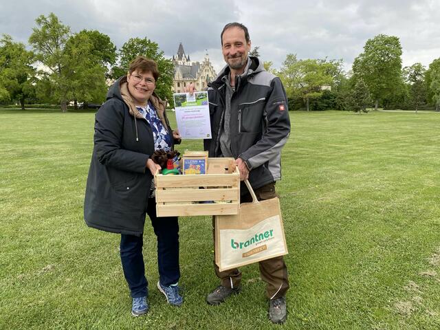 Christa Lackner/Geschäftsführerin „Natur im Garten“ und Gartenleiter Alexander Malik | Foto: Natur im Garten