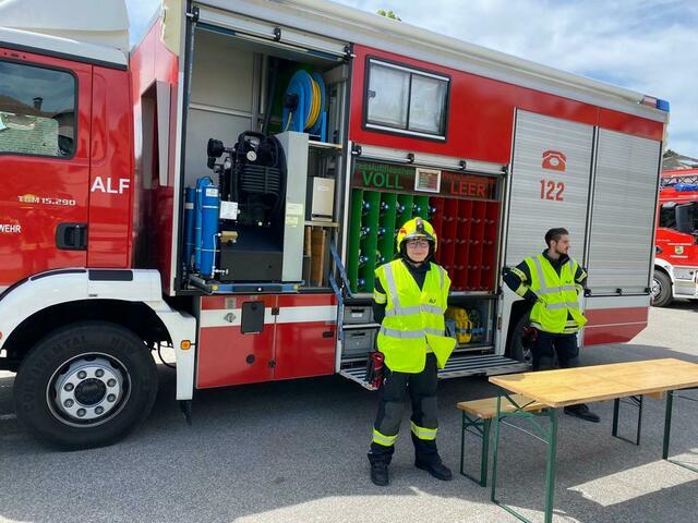 Vier Feuerwehren waren im Einsatz. | Foto: Michael Sabadello