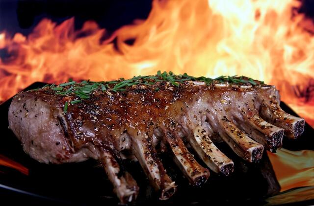 Ripperl auf dem Grill | Foto: Pixabay