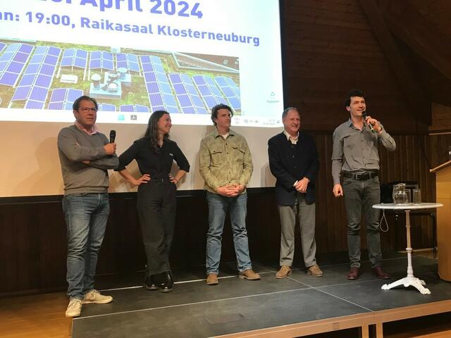 Peter Neubauer, Katharina Mauss, Daniel Laimer, Stefan Heberger und Herwig Kolar (v.l.) am Podium. | Foto: Kolar/Spitzbart