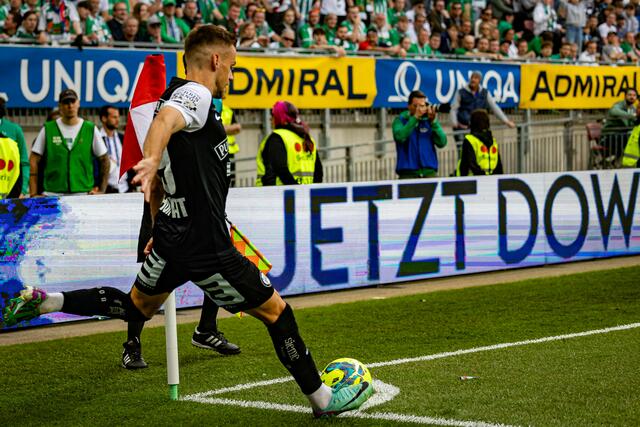 Brachte ordentlich Tempo ins Spiel der Grazer und trat zahlreiche gefährliche Ecken. | Foto: GEPA
