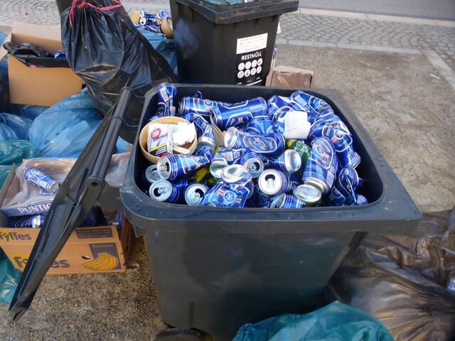 Typischer Restüll beim Raiffeisen Businesslauf 2024 in der Ökostadt Graz