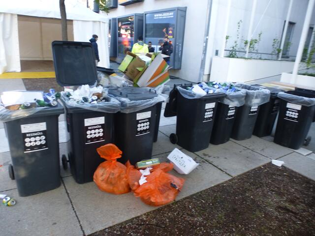 Juhu - alles für den Restmüll!