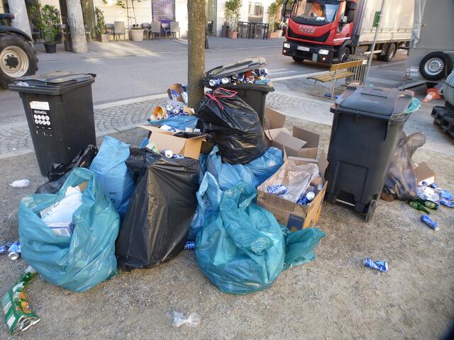Typischer Restüll beim Raiffeisen Businesslauf 2024 in der Ökostadt Graz