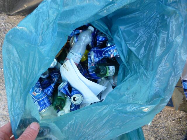 Was ist den in diesem Müllsack versteckt?