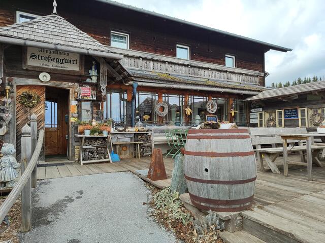 Überall ist liebevoll dekoriert... | Foto: I.Wozonig