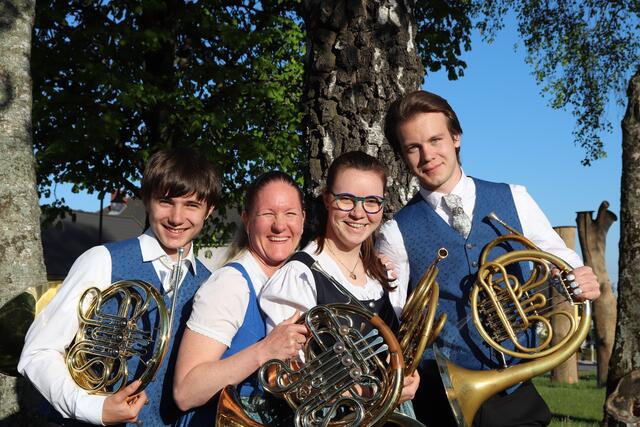 Bernhard Grossinger, Elisabeth Ebner, Stephanie Weichinger, Benedikt Volz auf dem Probenwochenende. | Foto: Musikverein Tullnerbach